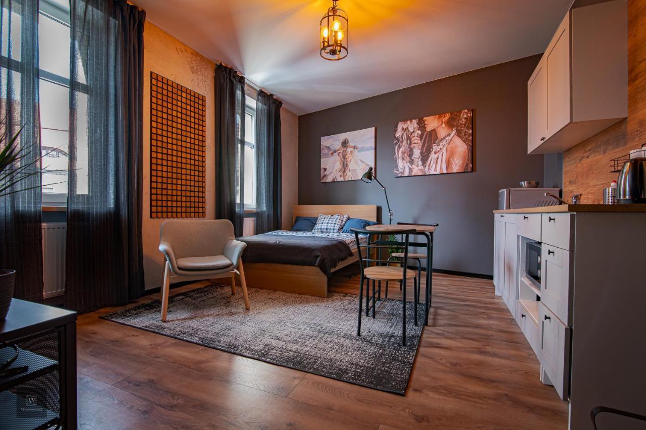 Apartamenty Wyszynskiego 2 Srem Exterior photo