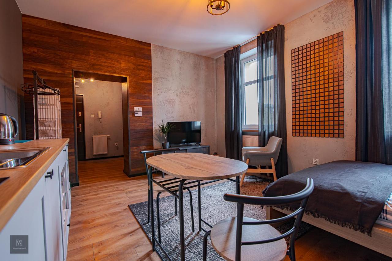 Apartamenty Wyszynskiego 2 Srem Exterior photo