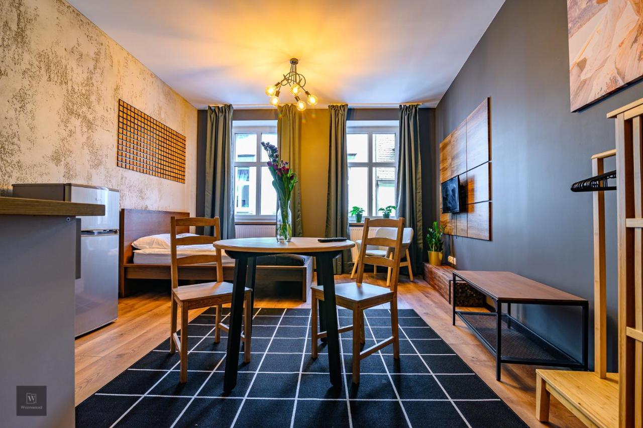 Apartamenty Wyszynskiego 2 Srem Exterior photo